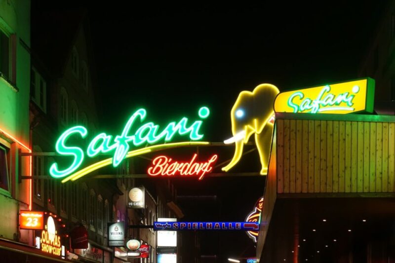 Hamburg: In the Footsteps of Olivia Reeperbahn Tour - Learn the Beatles History