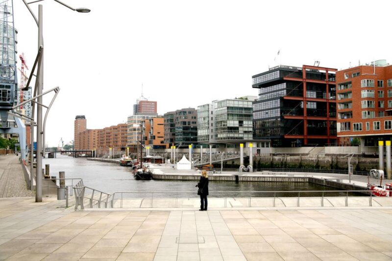 Hamburg: Line F Hop-On Hop-Off Bus City Tour - Included Activities and Experiences