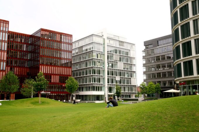 Hamburg: Line F Hop-On Hop-Off Bus City Tour - Frequently Asked Questions