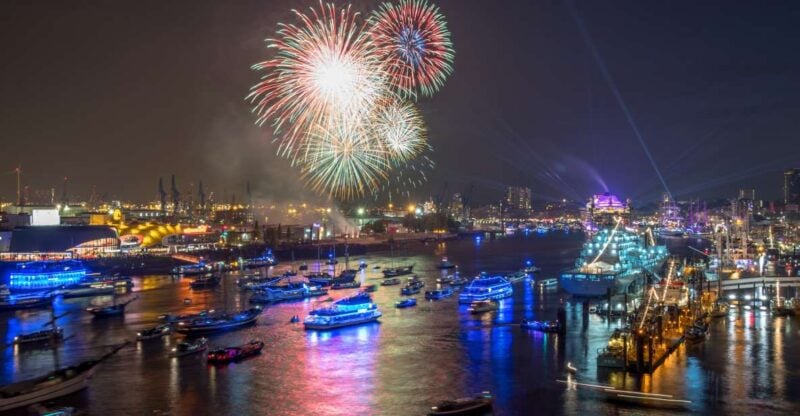 Hamburg: New Years Eve Harbor Barge Cruise - Inclusions and Amenities