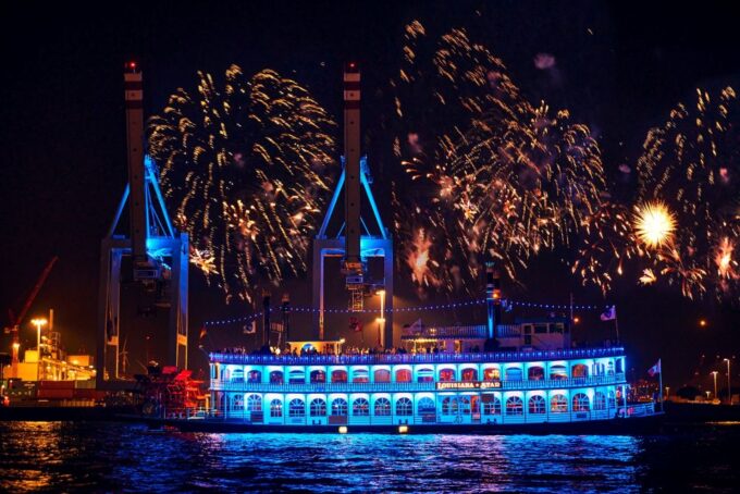 Hamburg: New Years Eve Harbor Barge Cruise - Frequently Asked Questions