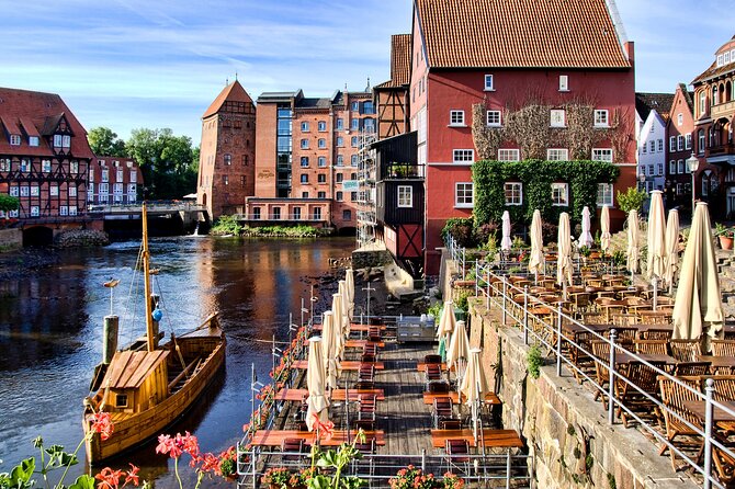 Hamburg Old Town Highlights Private Walking Tour - Rickmer Rickmers Museum Tour