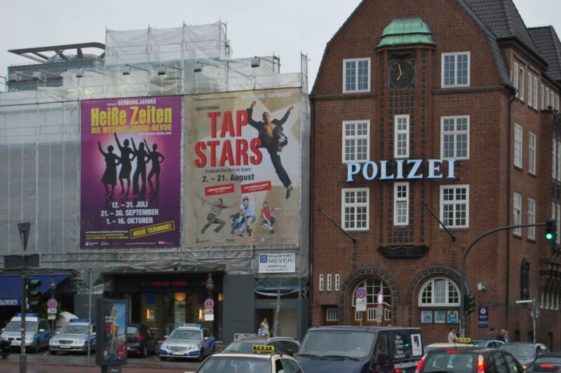 Hamburg: Private 2-Hour Guided Tour in Your Own Bus - Key Points
