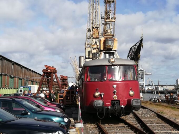 Hamburg: Private Driving Tour With Local Guide - HafenCity and Elbphilharmonie