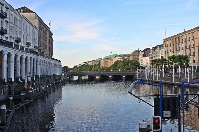 Hamburg - Private Guided Walking Tour - Accessibility