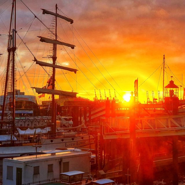 Hamburg: Private Harbor Tour by Boat - Highlights and Experience