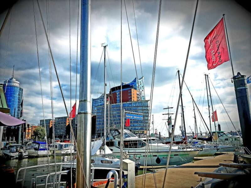 Hamburg: Private Harbor Tour by Boat - Customer Reviews