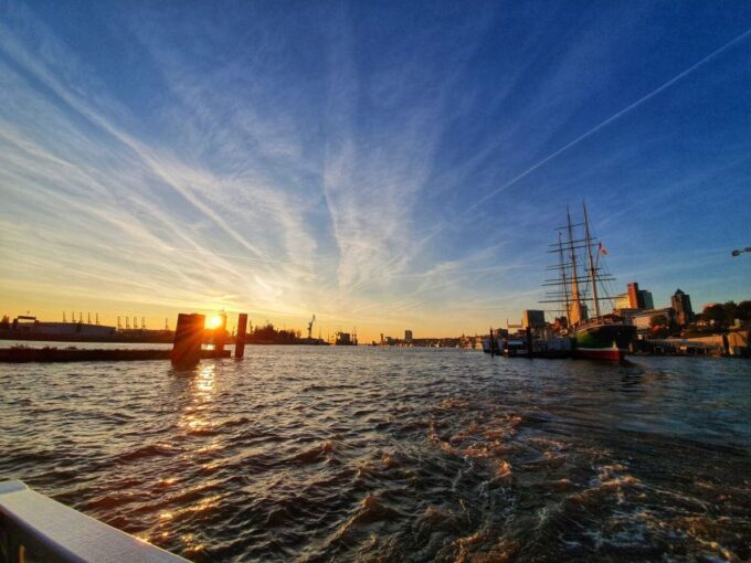 Hamburg: Private Harbor Tour by Boat - Starting Locations