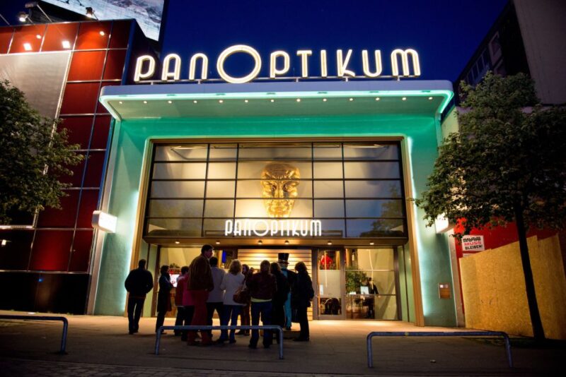 Hamburg: Private Tour Red Light District Walking Tour - Key Points