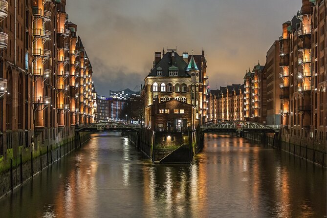 Hamburg Scavenger Hunt and Highlights Self-Guided Tour - Cancellation Policy