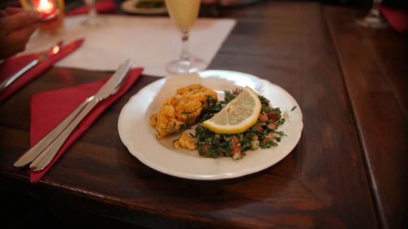 Hamburg: Schanzenviertel Culinary Tour - Meeting Point