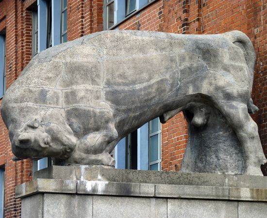 Hamburg: Schanzenviertel Private Tour - Guidance and Language