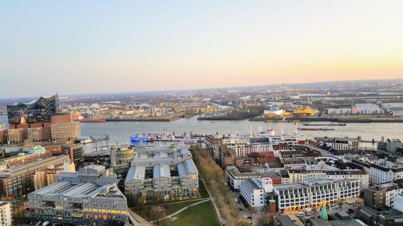 Hamburg: Self-Guided City Tour With U3 Public Train - Experience Highlights