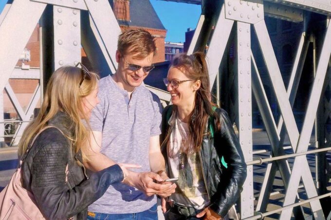 Hamburg: Self-Guided Port Walking Tour With Mobile Game - Solving Fietes Predicament