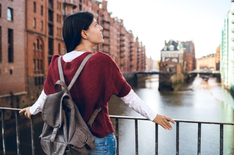 Hamburg: Self-Guided Smartphone Scavenger Hunt (in German) - Accessibility and Limitations