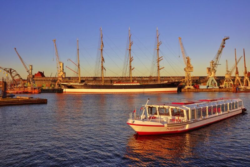 Hamburg: Sightseeing Cruise Through the Citys Waterways - Booking and Reservations