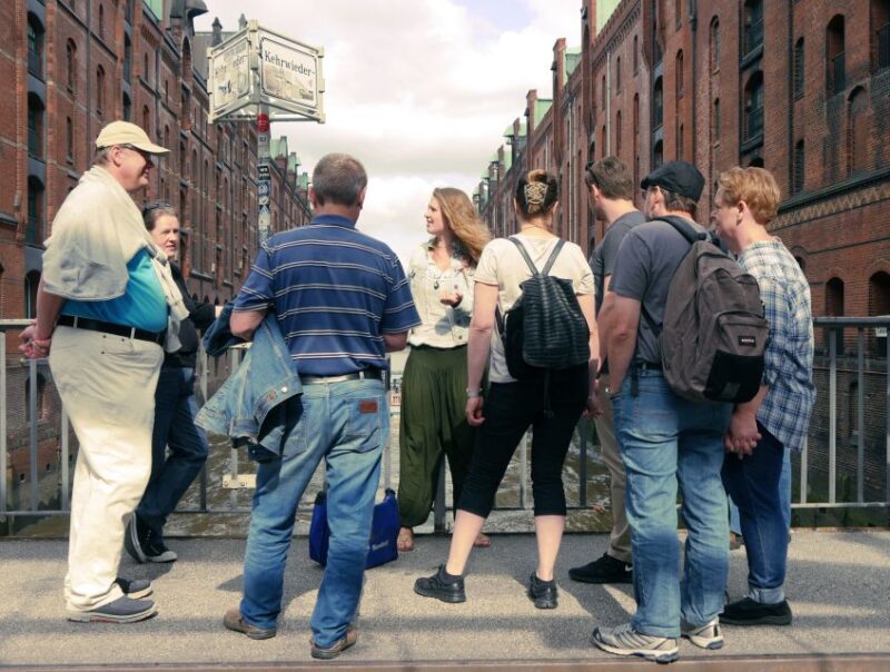 Hamburg: Speicherstadt & HafenCity Tour - Meeting Point and Duration