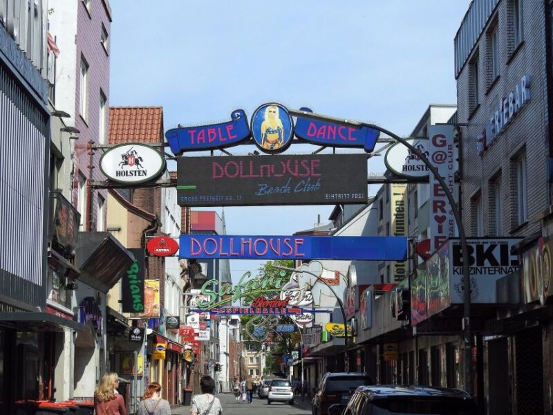 Hamburg: St. Pauli (18+) Private Guided Walking Tour - Tour Highlights