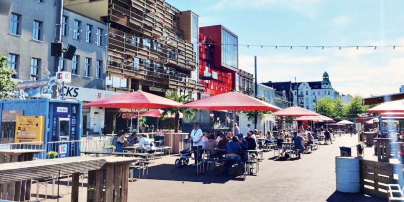Hamburg: The Deadly Kiez Self-Guided Walking Tour - Smartphone Requirements
