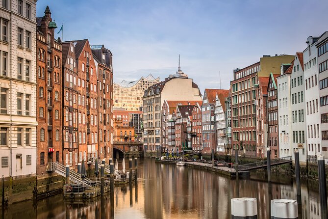 Hamburg Waterfront: Pirate Cook Exploration Game and Tour - Pricing