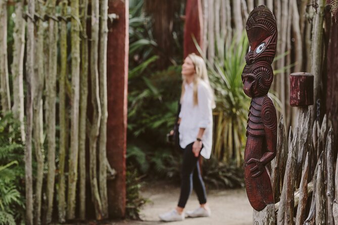Hamilton Gardens Private Highlights Tour - Booking Information