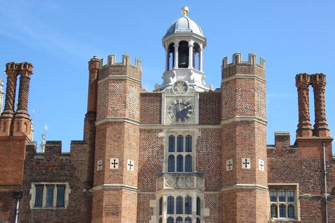 Hampton Court Palace Private Tour - Discovering the Excesses of Henry VIII - Guided by Sandy