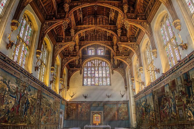 Hampton Court Palace Private Tour - Secrets of Henry VIII - Renowned Tour Guide Expertise