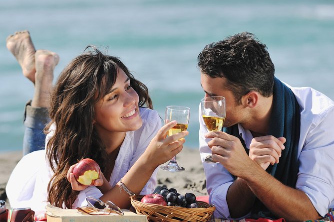 Hamptons Beach Picnic With Private Helicopter From Manhattan - Meeting and Transportation Details