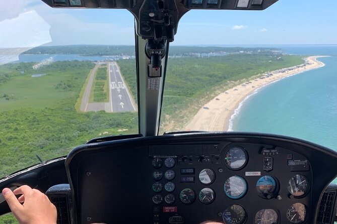 Hamptons Beach Picnic With Private Helicopter From Manhattan - Frequently Asked Questions