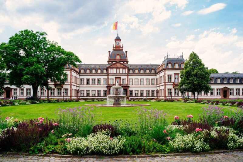 Hanau: Private Guided Walking Tour - Historical Significance