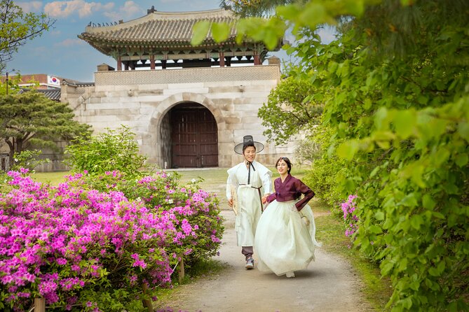 Hanbok Private Photo Tour at Gyeongbokgung Palace - Preparing for the Tour