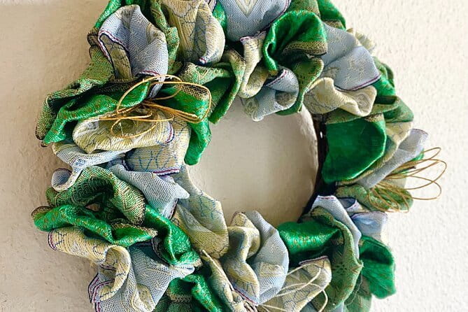 Handmade Wreath Experience Using Tatami Mat Edges in Setagaya - Selecting the Tatami Mat Edges