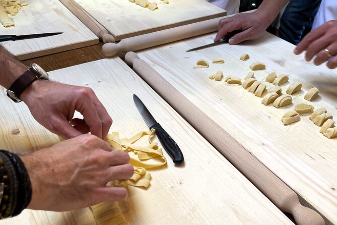 Hands in Dough Cooking Class With Lunch - Start and End Times