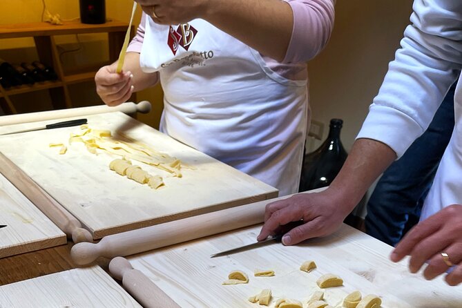 Hands in Dough Cooking Class With Lunch - Accessibility and Mobility