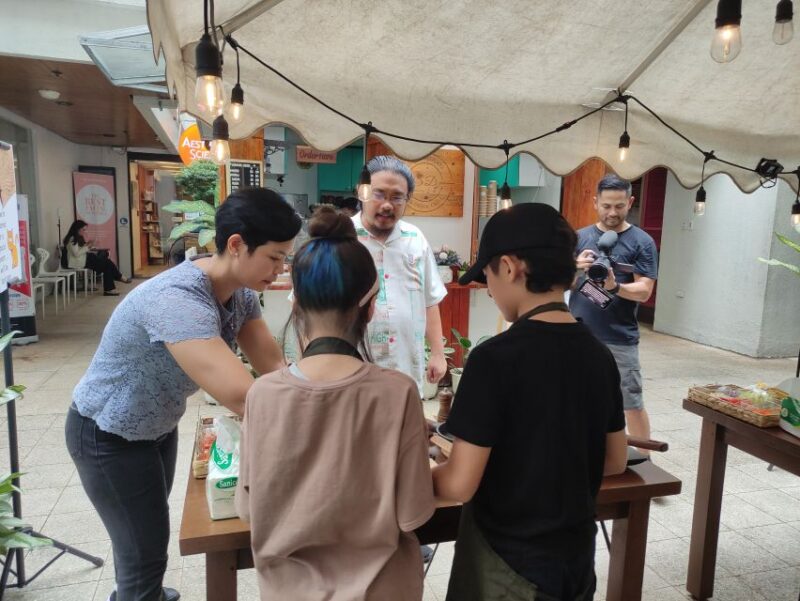 Hands on Manila Cooking Class: Filipino Snacks - Class Highlights