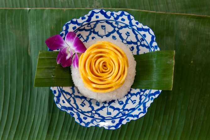 Hands-on Thai Cooking Class & Market Tour in Sukhumvit - Professional Chef-Led Instruction