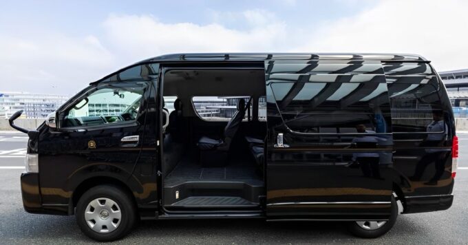 Haneda Airport: Private One-Way Transfer To/From Yokohama - Booking Information