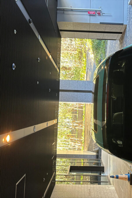 Haneda Airport Private Transfer to Tokyo - Private Group Experience