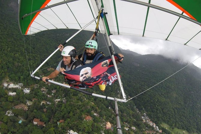 Hang Gliding in Rio De Janeiro - Fly With the Best Pilots ! - Getting to the Ramp