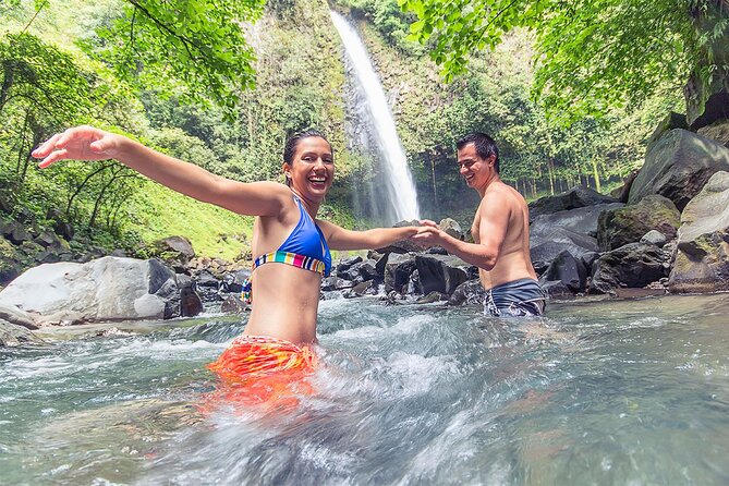 Hanging Bridges, Arenal Volcano, Waterfall, Hot Springs Full Day - Included Experiences