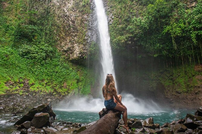 Hanging Bridges, Arenal Volcano, Waterfall, Hot Springs Full Day - Wildlife Opportunities