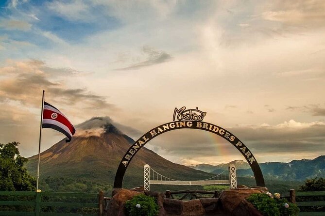 Hanging Bridges & Arenal Volcano With Lunch and Hotsprings - Traveler Experiences