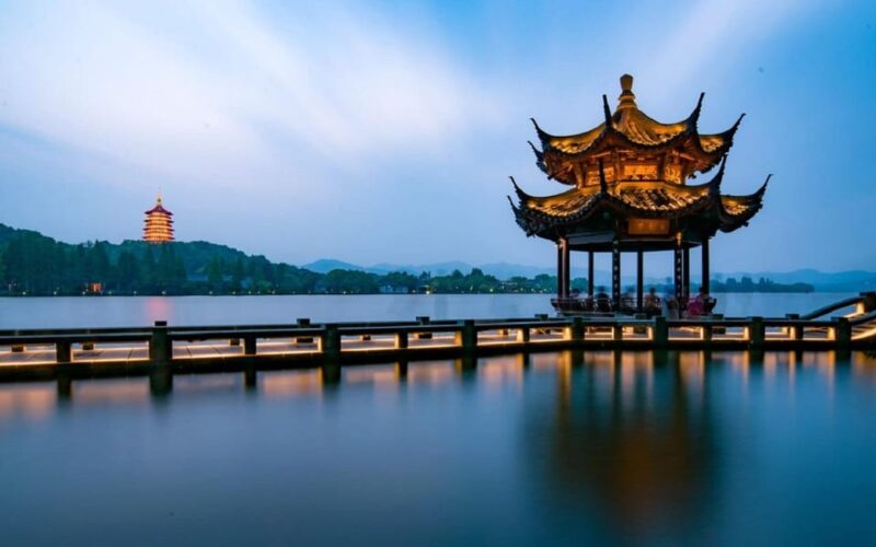 Hangzhou Private Day Trip by Bullet Train From Shanghai - Key Points