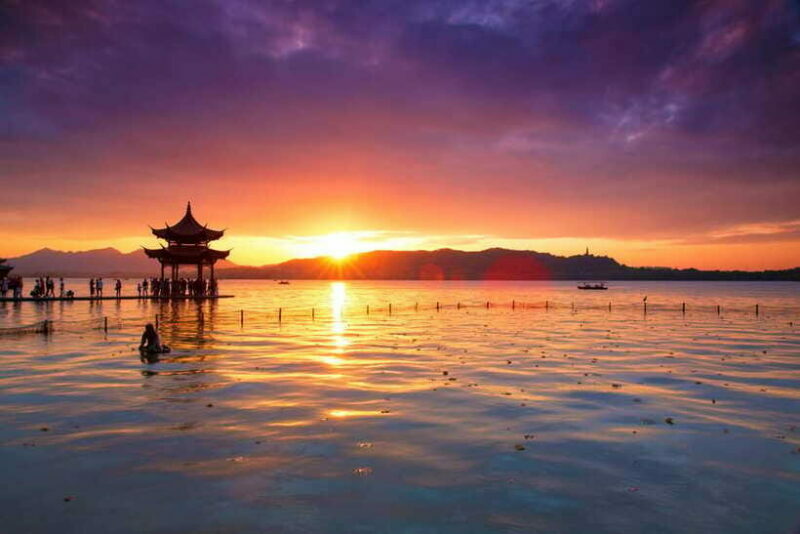 Hangzhou:Luxury West Lake Cruise+Santan Yinyue Island Ticket - FAQ
