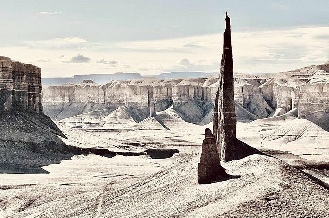 Hanksville Moonscape Overlook and Long Dong Silver Tour - FAQ