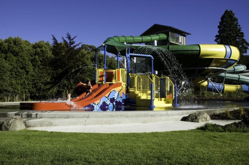 Hanmer Springs: Thermal Pools Single or Return Entry Ticket - Duration and Availability