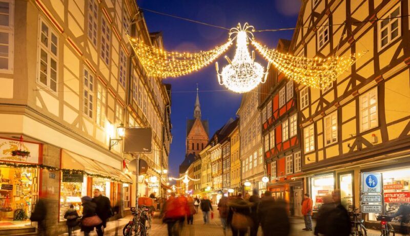Hannover: Christmas Time Walking Tour - Booking Information