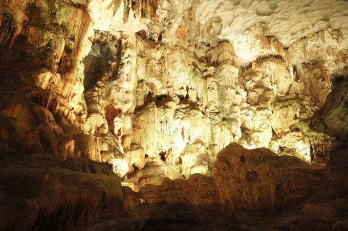 Hanoi: 1-Day Ha Long Bay Cruise, Titop Island & Luon Cave - Pickup and Transfer