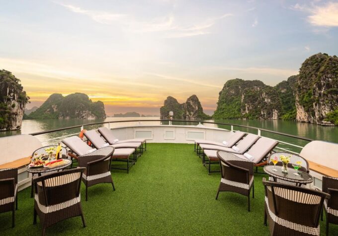 Hanoi: 1-Day Halong Premium Cruise, Titop Island & 2 Caves - Inclusions and Pricing