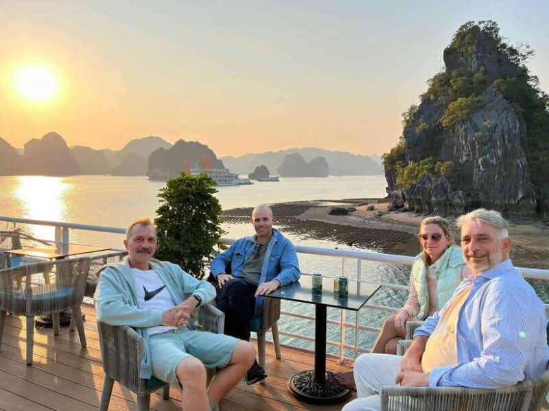 Hanoi: 2-Day Ha Long and Lan Ha Bay Cruise With Kayaking - Day 1: Embarkation and Exploration